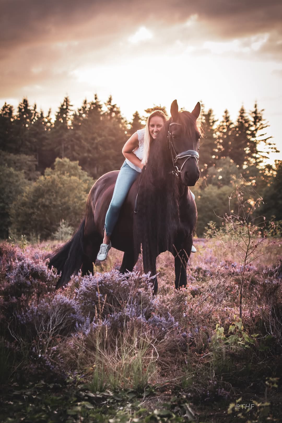 Ione, de maakster achter @ByIone